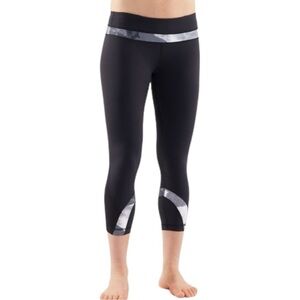 Lululemon Run Inspire Crop II Black Size 4